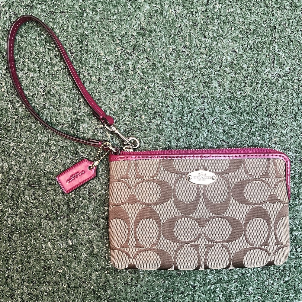 Coach F64643 Signature C Jacquard Corner Zip Wristlet Khaki Cranberry Pink